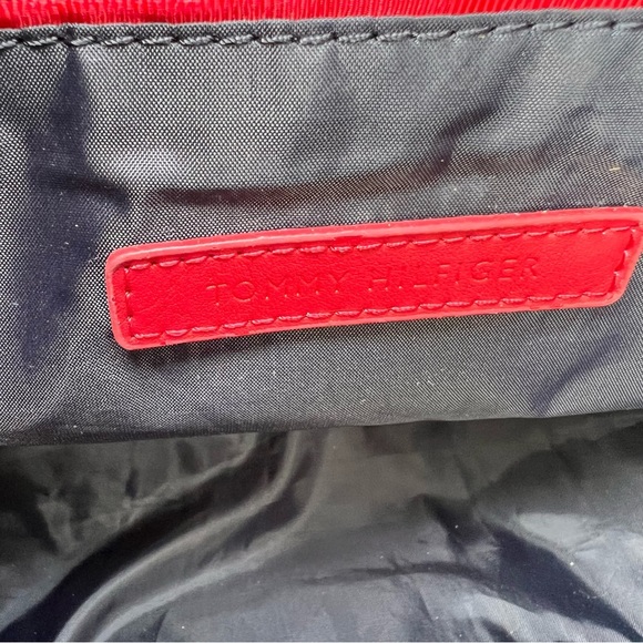 Tommy Hilfiger Monogrammed Tote, fully lined, inside zip and slips, 12x10x4 - Picture 13 of 16